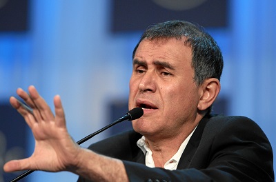 Roubini ám chỉ vàng có thể tăng dưới thời ông Trump