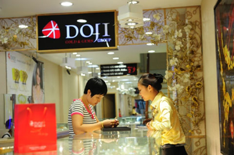 Tỷ giá và vàng dễ “nóng”