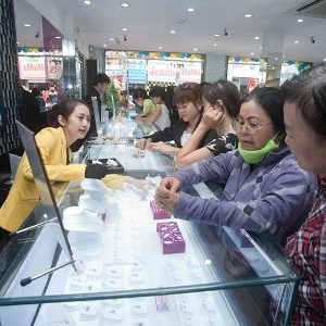 Thị trường vàng và đô la trong nước sáng nay 7/1