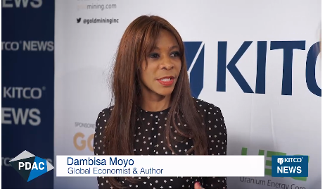 Dr. Dambisa Moyo: “Tôi mua vàng”!