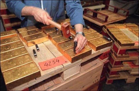 Điều gì có thể khiến giá vàng lên mức 10.000 USD?