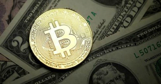 Bitcoin không phải là tiền?