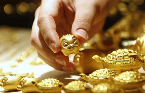 Vàng không được ủng hộ trước khi báo cáo việc làm được công bố