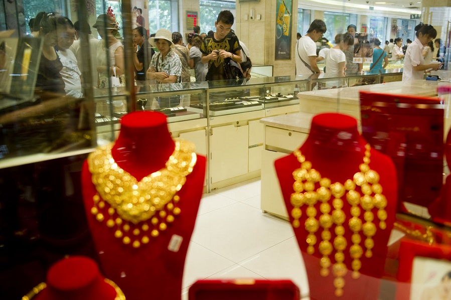 Vàng 29 Tết: Thế giới vàng vẫn đang tăng trong ngày Valentine
