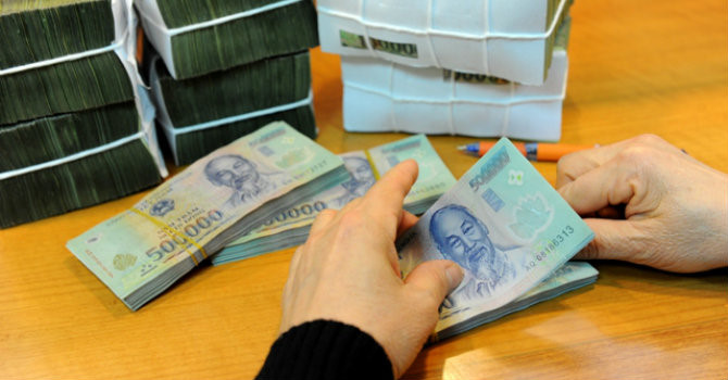 Sáng 28/2: TGTT đi lên, giá USD ngân hàng theo chân tăng mạnh