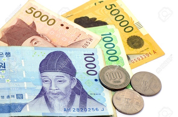 Nhật Bản giữ nguyên chính sách kích thích tiền tệ
