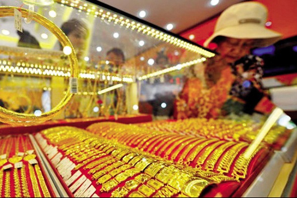Vàng trong nước tăng nhẹ nhưng nhà đầu tư không mặn mà
