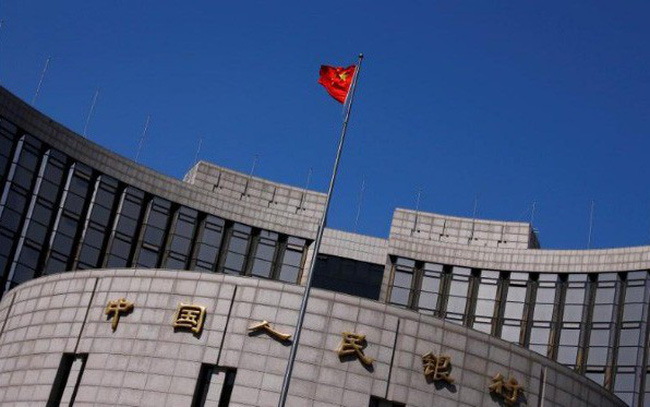 Trung Quốc &#8216;theo chân&#8217; Fed, tăng lãi lần đầu tiên trong năm nay