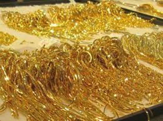 Bảng giá vàng 9h sáng ngày 23/5: Vàng hạ nhẹ tại thị trường trong nước