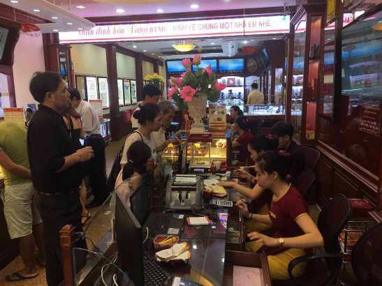 Giá vàng SJC nhích nhẹ so với phiên trước