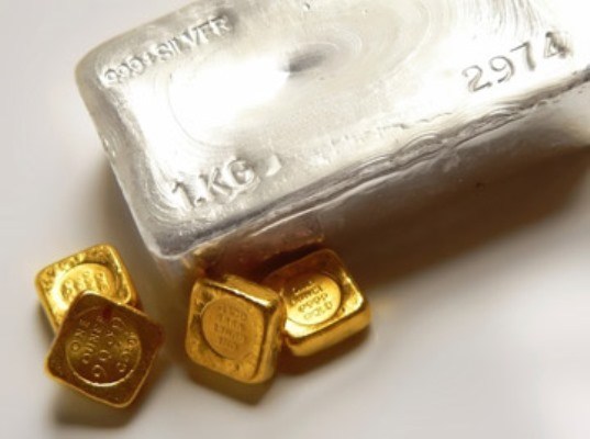 Vàng vẫn &#8216;tuyệt vời&#8217; do tất cả các loại tiền tệ đều mất giá so với USD!