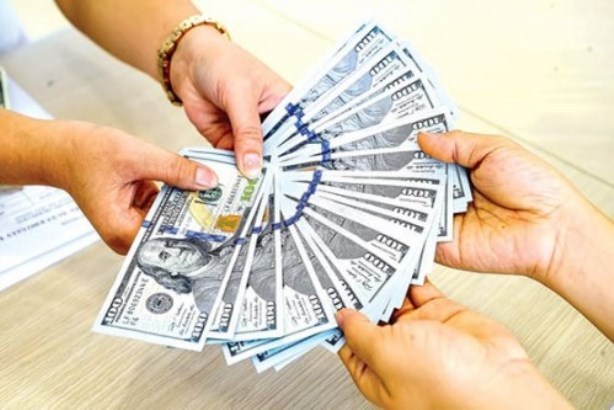Giá USD tăng nhẹ