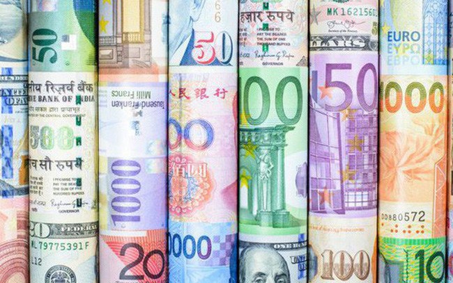 TT tiền tệ 17/10: USD tăng khi thị trường chứng khoán hồi phục
