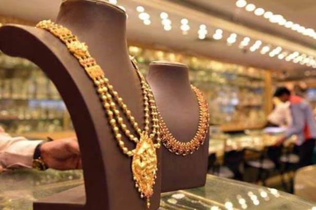 Bảng giá vàng 9h sáng ngày 22/10: Vàng tiếp tục hưởng lợi phiên đầu tuần