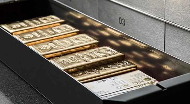 Vàng sẽ được đẩy lên tới $1500 trong 12 tháng &#8211; khảo sát từ LBMA
