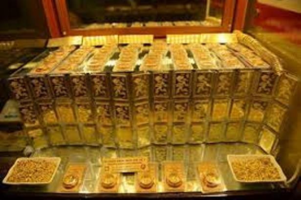 Bảng giá vàng 9h sáng ngày 01/11: Vàng SJC tiếp tục sụt giảm