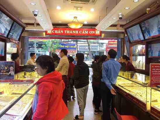 Đầu tuần, vàng đi lên trong ngắn hạn