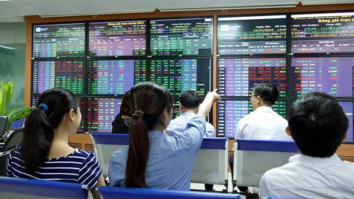 TTCK Việt sáng 13/11: Cơ hội đầu tư nào khi thanh khoản ở mức thấp nhất 4 tháng?