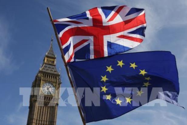 Dự thảo thỏa thuận Brexit vượt ải đầu tiên tại EU