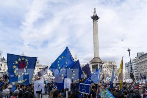 Tài chính Anh u ám do Brexit