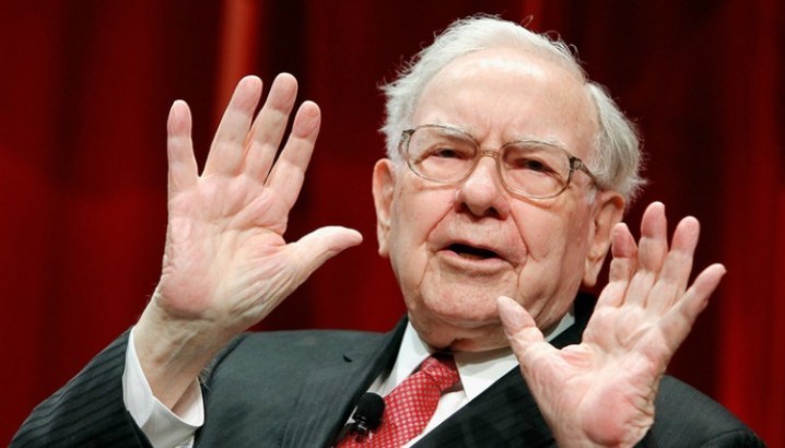 Warren Buffett và các chuyên gia đầu tư khuyên gì khi thị trường chứng khoán hoảng loạn?