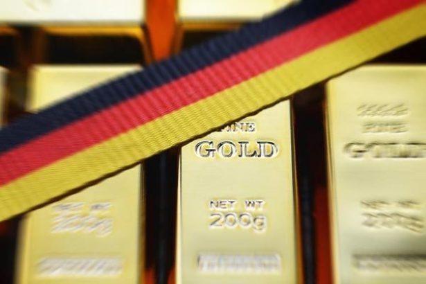 Đức siết nợ 20 tấn vàng từ Venezuela