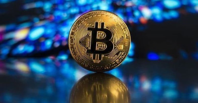 Bitcoin chạm ngưỡng 12.000 USD