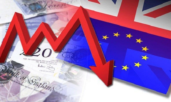 TT tiền tệ 8/10: Bảng Anh giảm nghiêm trọng vì lo ngại Brexit