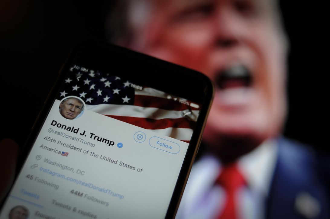 Theo dấu Twitter của ông Trump đêm qua