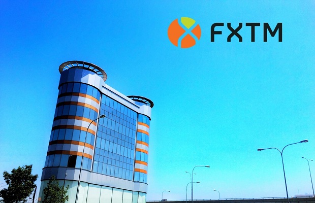 FXTM: Dù giá có tăng, đầu tư vào vàng vẫn là lựa chọn tối ưu lúc này