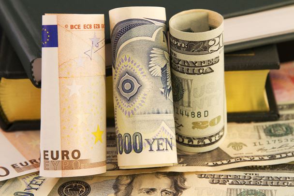 TT ngoại hối 10/7: Nhà đầu tư lựa chọn đồng tiền trú ẩn như USD, JPY