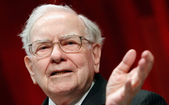 Có đúng là Warren Buffett đã nghĩ lại về vàng và đặt cược chống lại nước Mỹ?