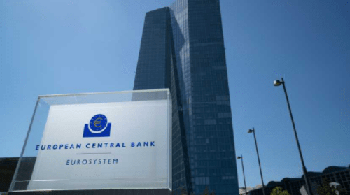 Ngân hàng Trung ương châu Âu (ECB) giữ nguyên mức lãi suất, đồng euro tăng giá