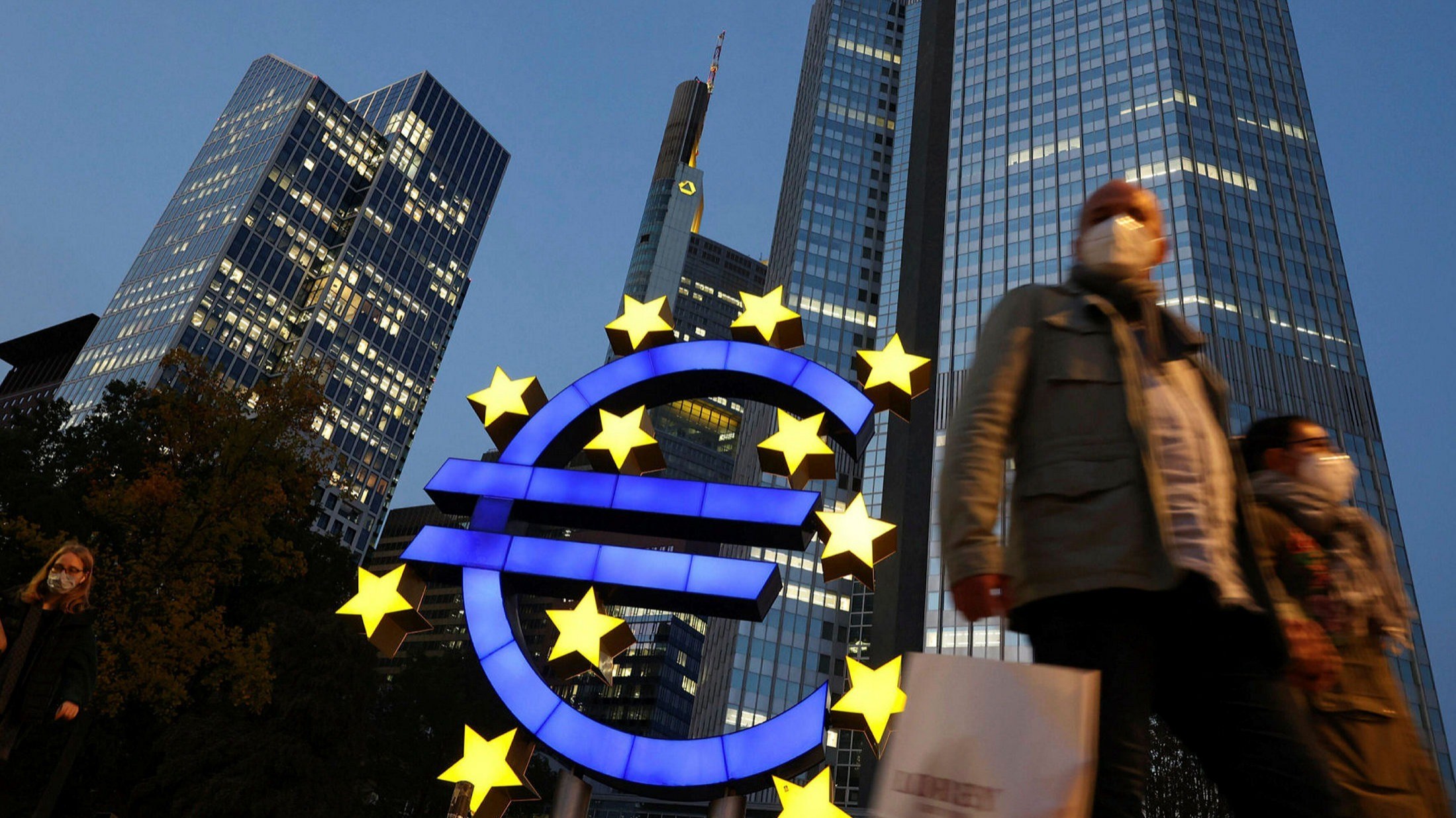 TT ngoại hối 11/3: EUR ngóng tin cuộc họp tháng 3 của ECB, USD về đáy 1 tuần