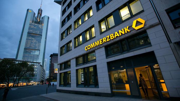 Commerzbank: Vàng chắc chắn sẽ tăng vì ai ai cũng sợ lạm phát