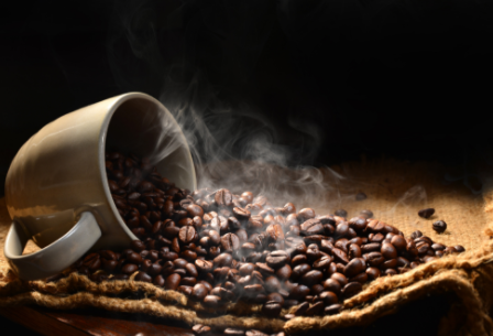 Giá cà phê biến động trái chiều, Arabica tiếp tục cho thấy chiều hướng tích cực