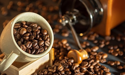 Cà phê Arabica đi xuống khi GDP Mỹ giảm, Robusta tiếp đà tăng đẩy giá trong nước áp sát mốc 44.000 đồng