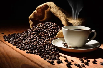 Cà phê Robusta trên sàn London tiếp tục biến động mạnh khi BoE dự kiến tăng mạnh lãi suất