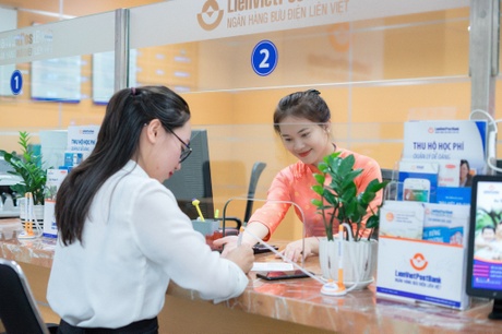 Agribank, LienVietPostBank... phát hành trái phiếu hàng ngàn tỉ đồng ra công chúng