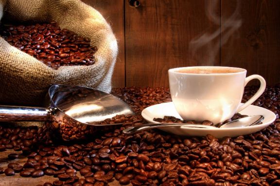 Cà phê Arabica sụt giảm mạnh sau tín hiệu cứng rắn của Fed