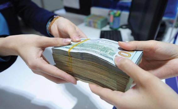 Tỷ giá VND/USD 7/7: Đồng USD trong ngân hàng và trên TT tự do cùng &#8220;lao dốc&#8221;