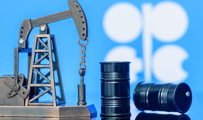 OPEC+ tiếp tục duy trì chiến lược giảm sản lượng dầu mỏ tới cuối năm 2024