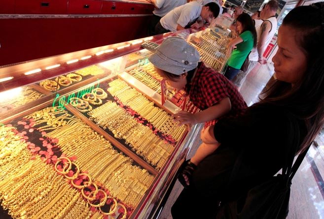 Bảng giá vàng sáng 2/2: Nhiều yếu tố kết hợp, vàng trong nước tăng &#8220;phi mã&#8221; những ngày giáp Tết