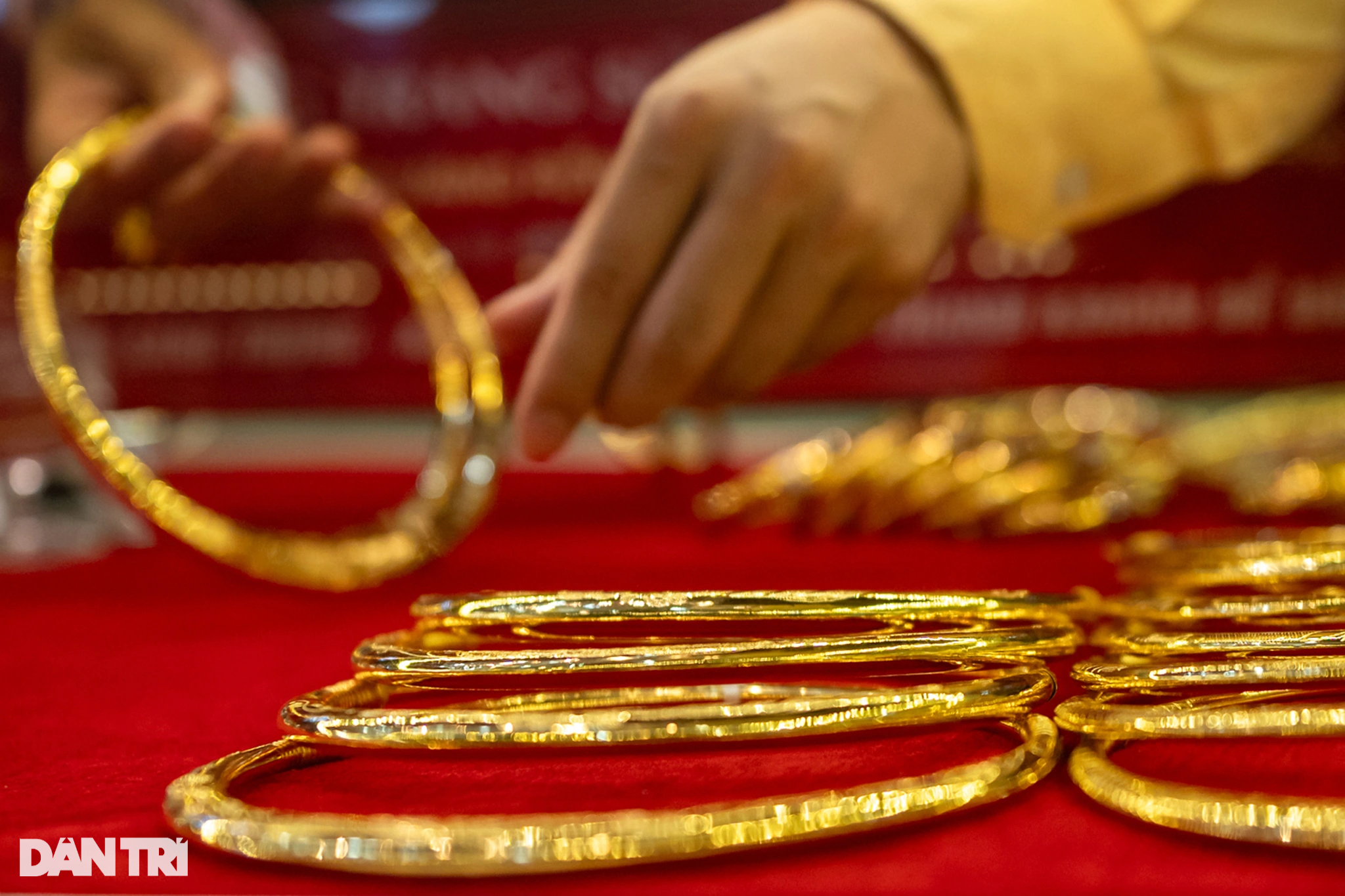 Tổng cục Thuế muốn cấm mua bán vàng bằng tiền mặt
