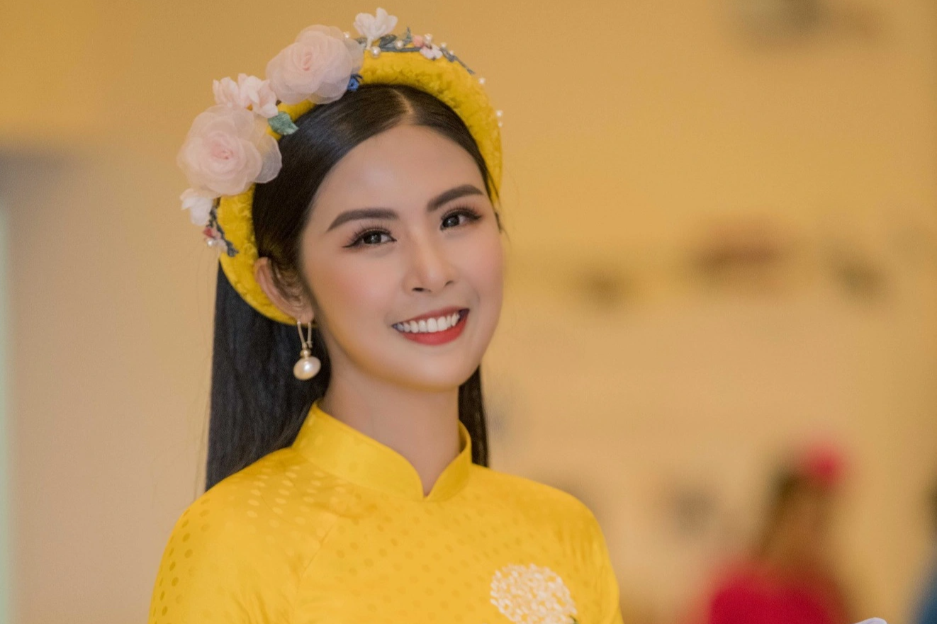 Hoa hậu Ngọc Hân rời ghế Phó tổng giám đốc Ninh Vân Bay