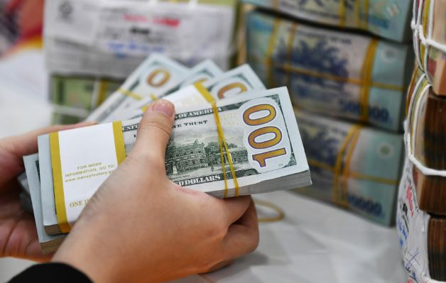 Tỷ giá VND/USD phiên 11/7: Mất mốc 25.800, USD tự do xuống đáy gần 1 tháng