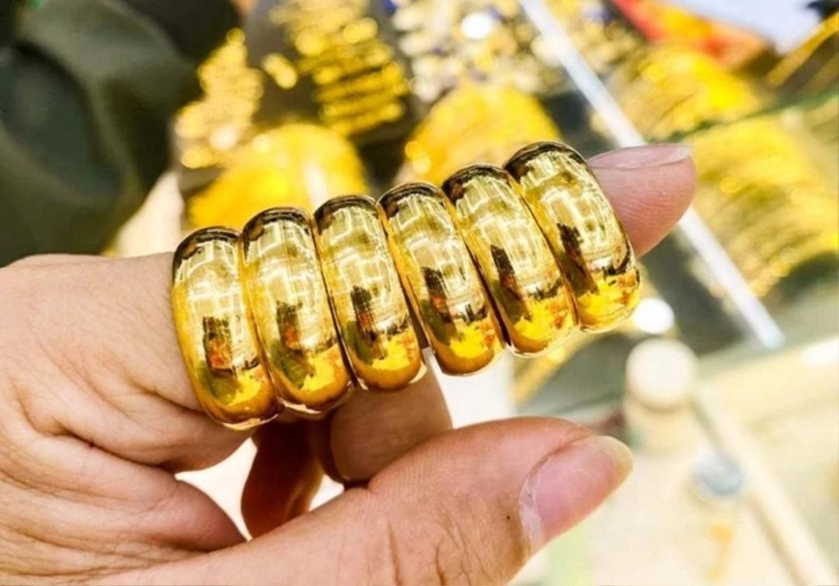 Vàng nhẫn 9999 ngày 16/5: Liên tục các nhịp biến động giá, neo quanh mức thấp nhất 3 tuần