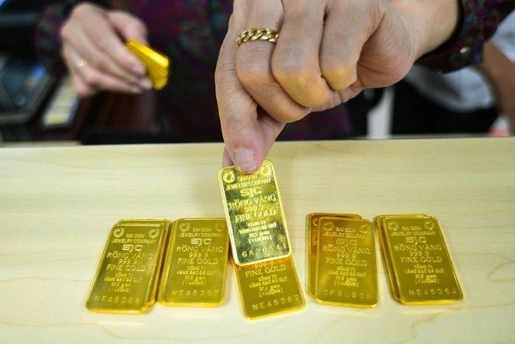 Giá vàng miếng 9/7: Giảm chẳng thấm vào đâu – Vàng nội hơn vàng ngoại tới 14,5 triệu