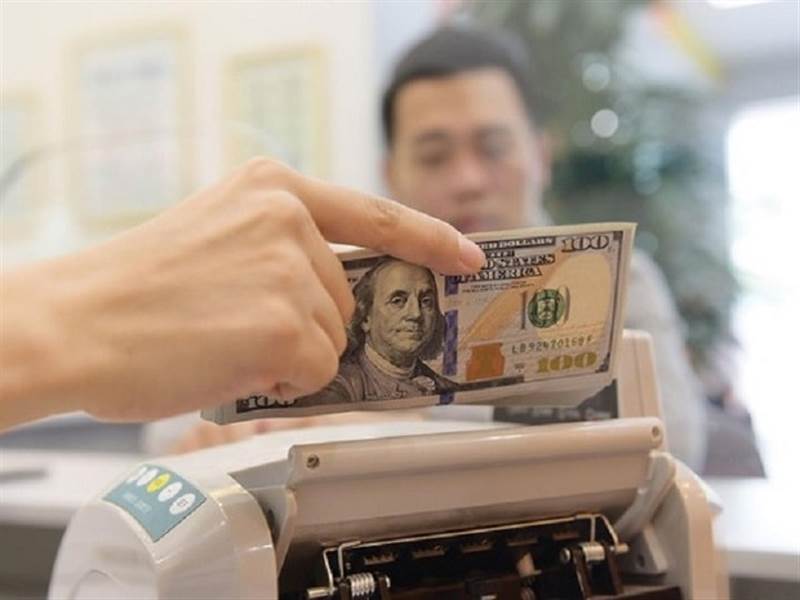 Tỷ giá USD/VND ngày 7/4: USD tại các NH tăng theo TGTT – đô tự do giảm