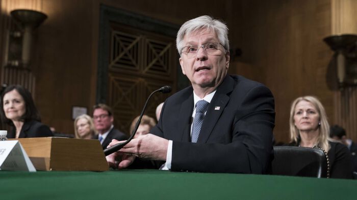 Đọc gì hôm nay 17/4: Bài phát biể của các quan chức Fed